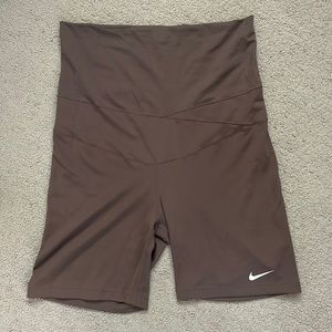 Nike Dry Fit *MATERNITY* Biker Shorts
